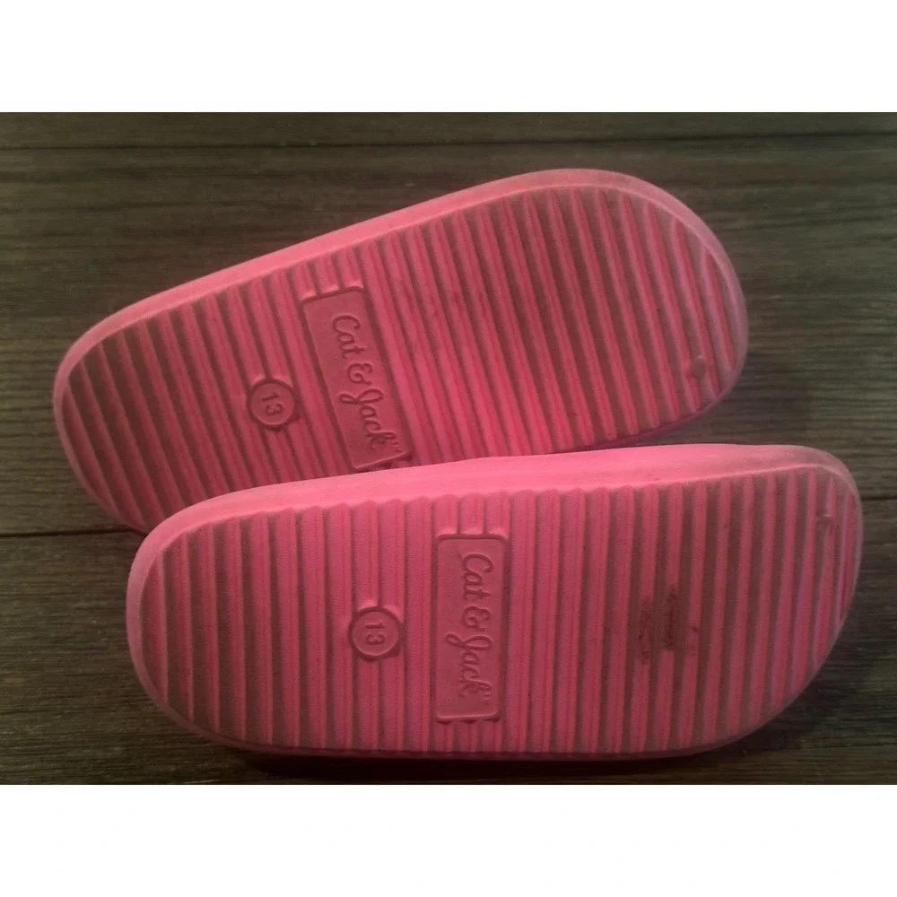 Girls Pink Cat & Jack Slides Sandals Beach Comfort Vacation Sz 13 Casual